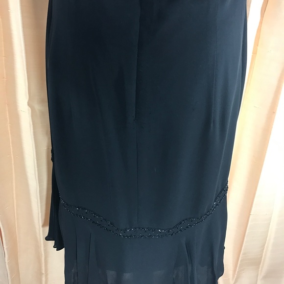 Black cocktail dress with diamanté accent - Picture 6 of 8